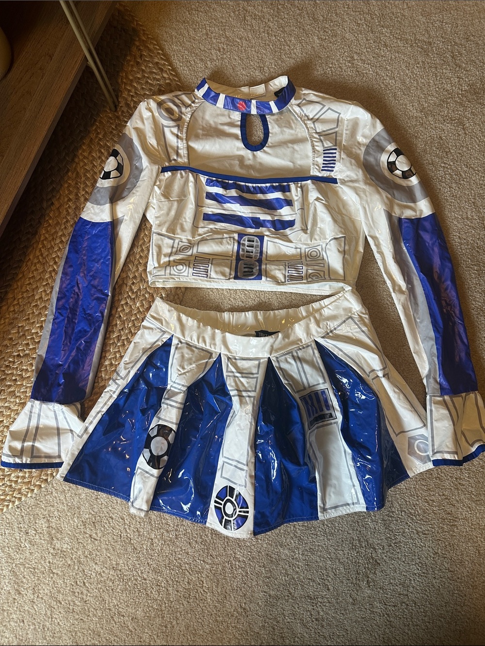 Blue and White Robot-Inspired Women’s Costume Set